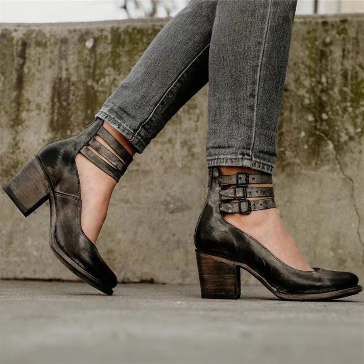 Eva - Stylish Ankle Boot